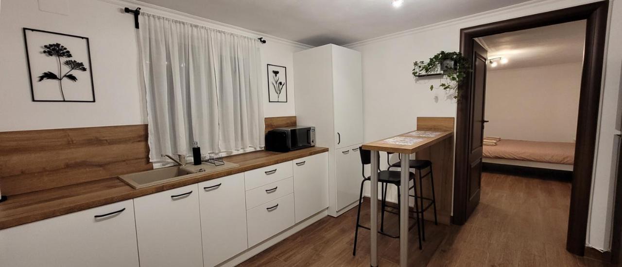 Rose Garden House Leilighet Bucureşti Eksteriør bilde
