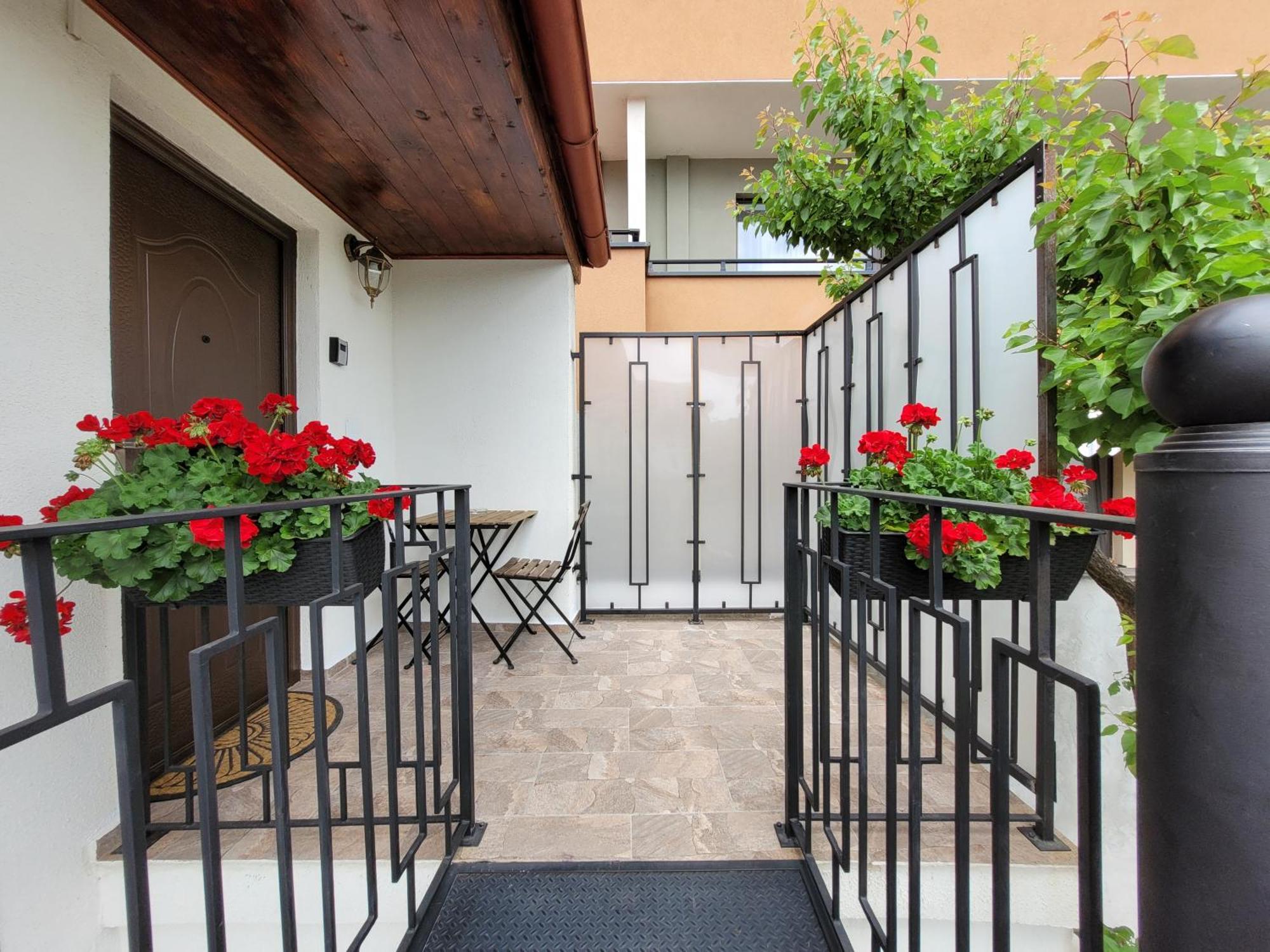 Rose Garden House Leilighet Bucureşti Eksteriør bilde