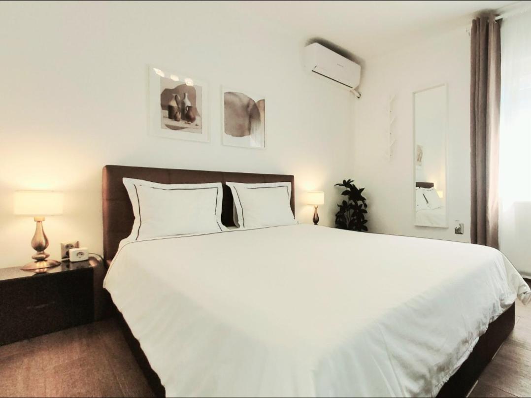 Rose Garden House Leilighet Bucureşti Eksteriør bilde